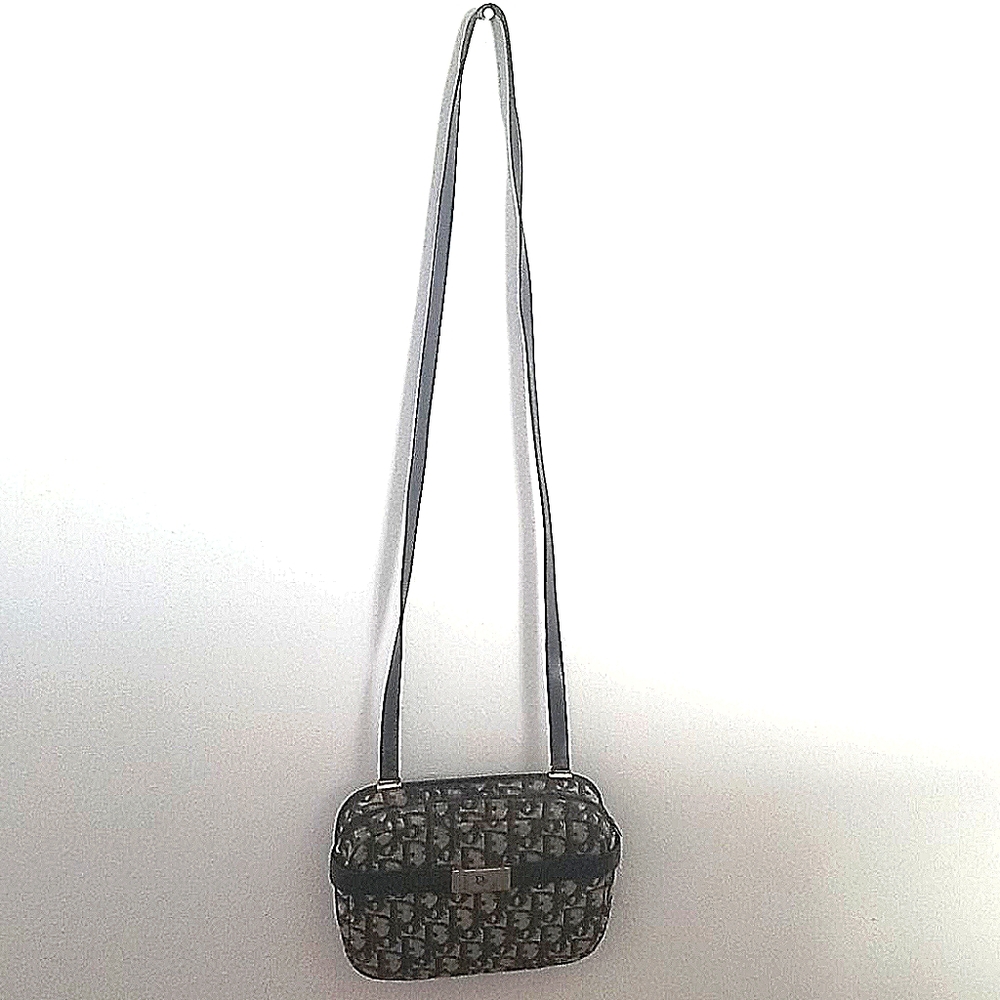 Christian Dior small sling bag